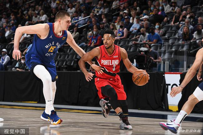 再围绕主帅 再围绕主帅